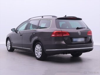 Volkswagen Passat 2,0 TDI 103kW Comfort CZ (2012) - 3