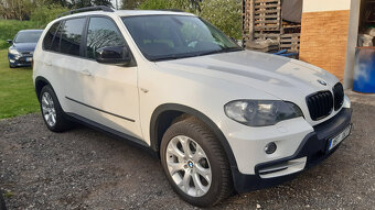 BMW X5 E70 NOVÁ TK , VELKÁ NAVÍ ,PĚKNÉ ČTĚTE - 3