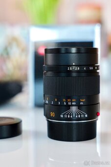 Leica SUMMARIT-M 90mm f/2.5 - 3