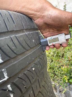 Sada letních pneu Pirelli 255/45/20 - 3