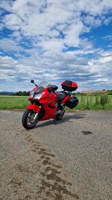 Honda Vfr 800 vtec - 3