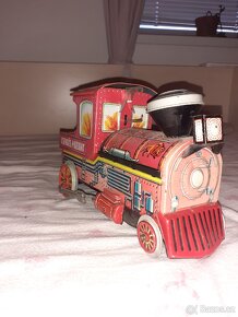 Plechová lokomotiva - 3
