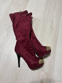 Vínové kozačky se zlatými doplňky Jumex - 3