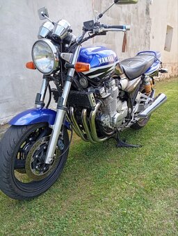 Yamaha XJR 1300 - 3