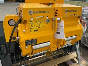 Nejvýkonnější naviják UNIFOREST G 2 x 8,5 T - 3