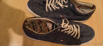 Tommy Hilfiger - 3