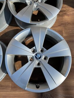 Disky 17” Škoda Superb III. 5x112 6,5Jx17 ET41 typ Triton - 3