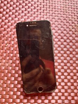 iPhone 8 - 3