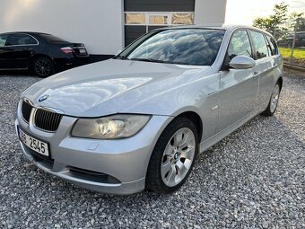 BMW E91 330XD - 3