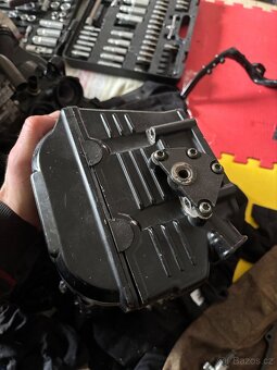 Hlava na Yamaha R1 02-03 Rn09 - 3