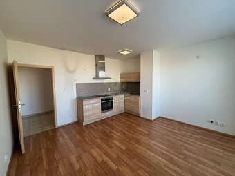 Pronájem novostavby bytu 2+kk s park.stáním Plzeň-Černice - 3