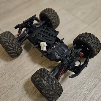 RC auto X9115 Challenger monster - 3