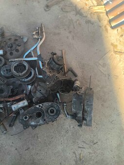 Jawa 250 350 panelák kývačka - 3