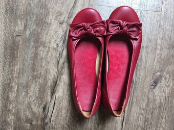 Nové kožené balerínky HOTTER v.5/38 - 3