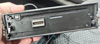 Alpine CDE 9880R - 3