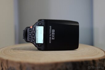 Meike MK320 pro Sony - 3