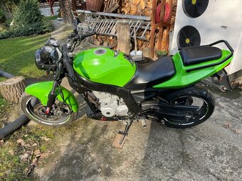 Daelim roadwin 125ccm - 3