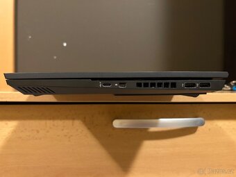 Herní notebook hp omen 15 - 3