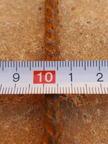 Třmínky 200x200mm průměr 6mm - výztuž věnce, základů - 3