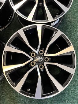5x114,3 R18 Originál Alu Toyota Highlander 2021 + senzor - 3