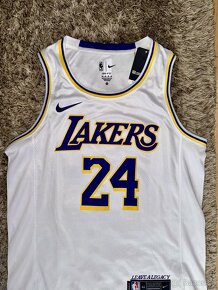 Dres - Kobe Bryant, Los Angeles Lakers - 3