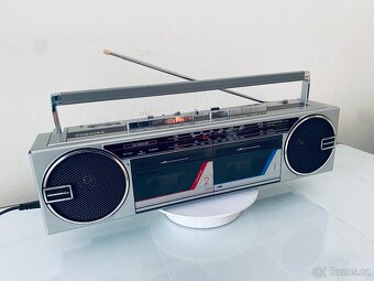 Radiomagnetofon Toshiba RT-8035, rok 1986 - 3