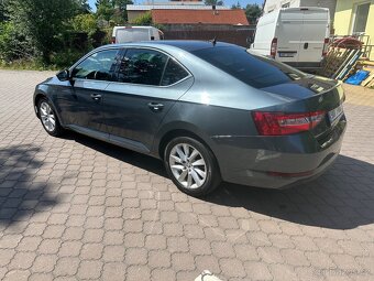 PRONÁJEM VOZIDLA SKODA SUPERB 2.0 TDi, DSG, R.V.2020, NA TAX - 3