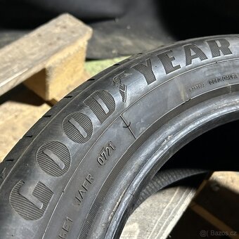 Letní pneu 205/55 R17 91V Goodyear 5mm - 3