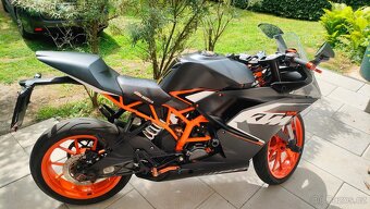 KTM RC 125 - 3