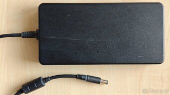 Napájecí adaptér DELL 240W - originální zdroj k NTB - 3