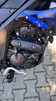 Aprilia sx 125 supermoto - 3