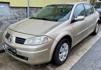 Renault megane 1,6 82 kw - 3