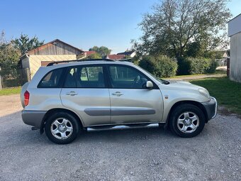Toyota Rav4 2.0 D-4D 4X4 4WD - 3