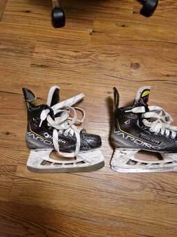 Brusle Bauer Vapor 3x JR velikost 2 - 3