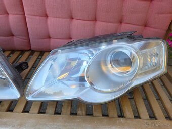 Volkswagen Passat B6 Přední Světla - 3