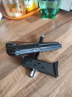 Rõhm RG8kal.8mm - 3