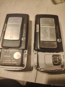 2x Sony Ericsson k750i - 3