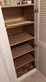 Dřevěné regály - 3