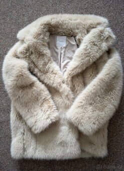 Prodám dámský kabát / kožíšek Mohito - 3