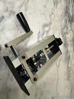 Mechanický lis s ozubeným převodem(539) - 3