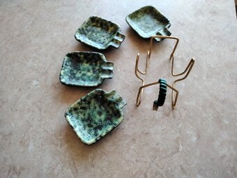 PRODÁM SADU POPELNÍKŮ - 3