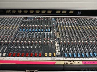 Allen & Heath GL4000 - 40 kanálový analogový mixážní pult - 3
