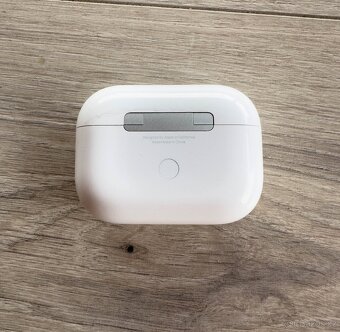 Apple AirPods Pro 1. gen - 3
