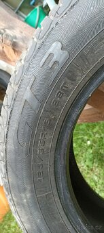 prodám 1 kus letní pneu Goodyear 195/65R15-018 - 3