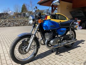 Suzuki GT500 1976 - 3