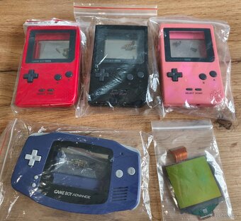 Nintendo Gameboy kryty a displej - 3
