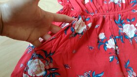 Letní overal s růžemi H&M - 3