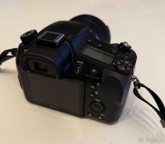 Prodám fotoaparát Sony DSC-RX10M4 - 3