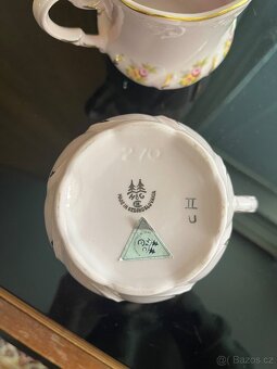 Hrnečky z růžového porcelánu - 3