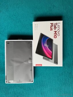 Lenovo tab M10 Plus Storm grey - 3